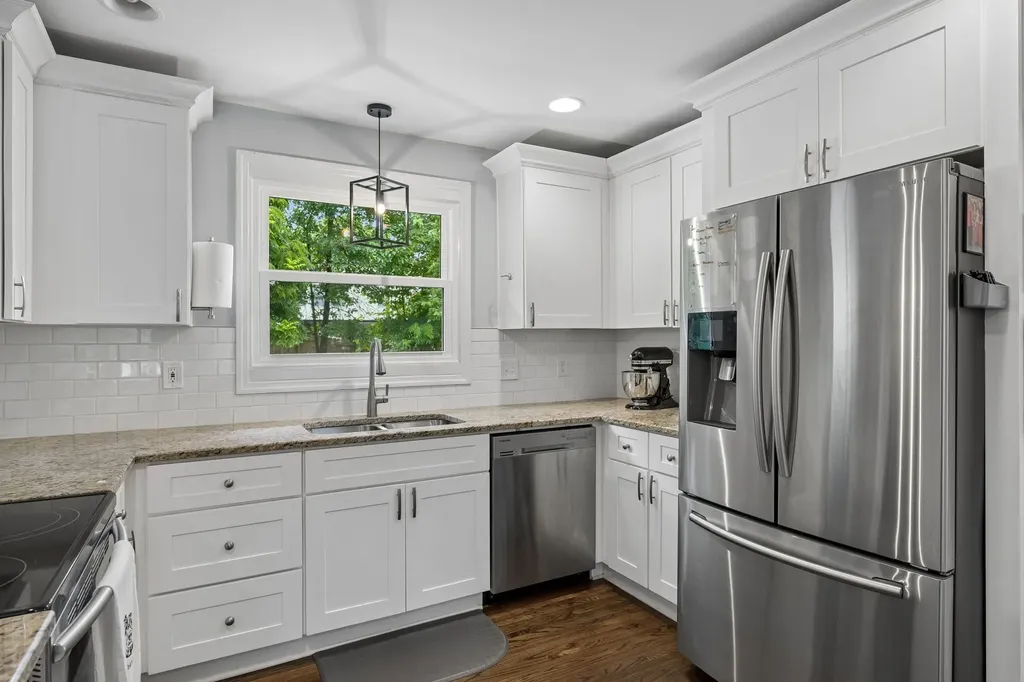 244 Blackman Road Nashville TN 37211