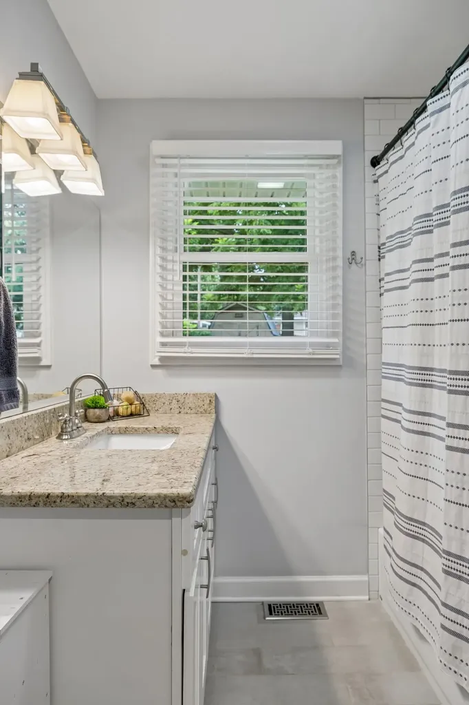 244 Blackman Road Nashville TN 37211