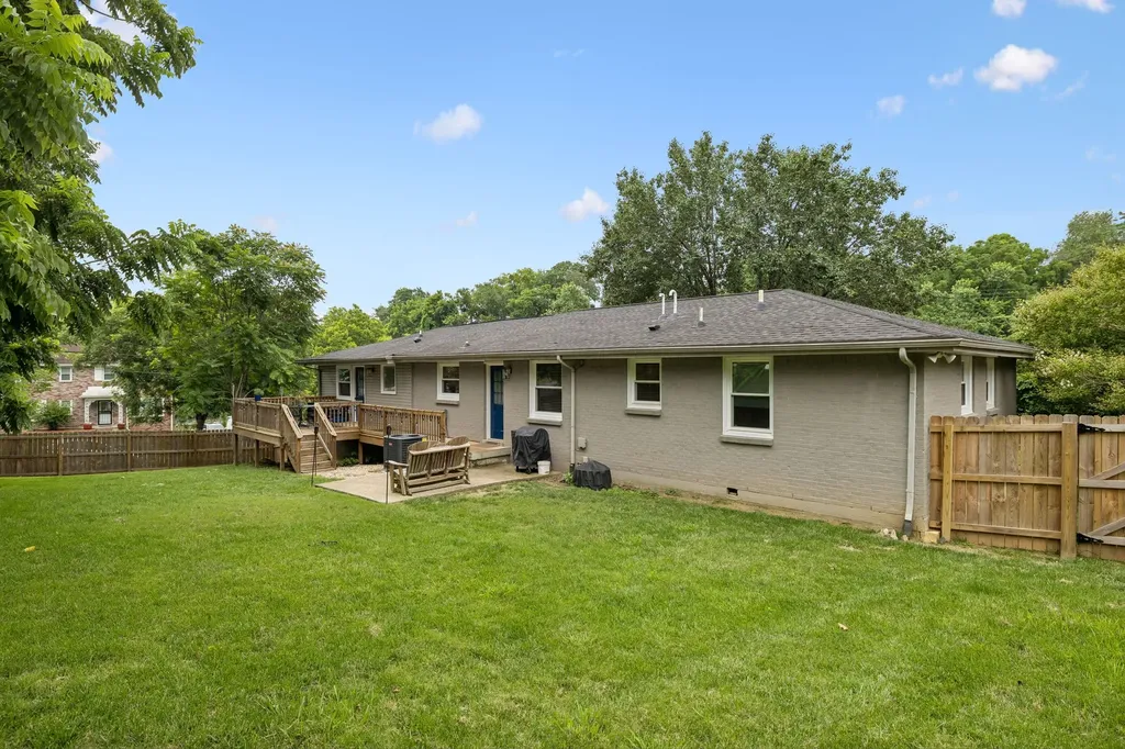 244 Blackman Road Nashville TN 37211