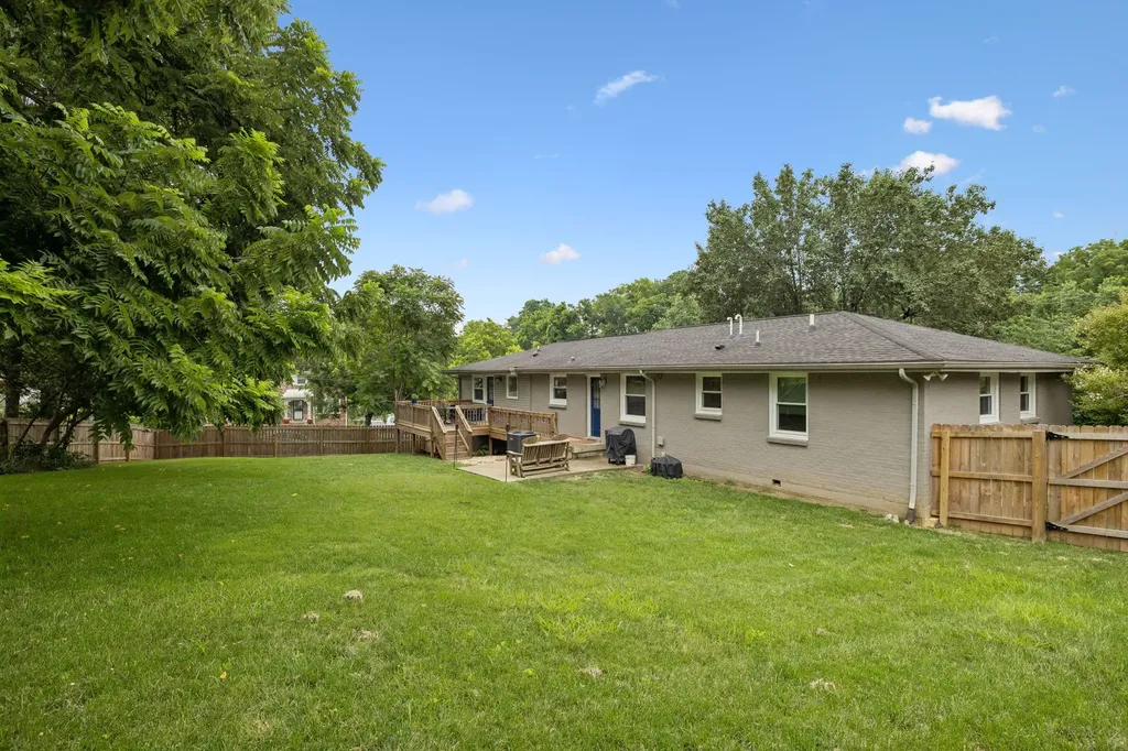244 Blackman Road Nashville TN 37211