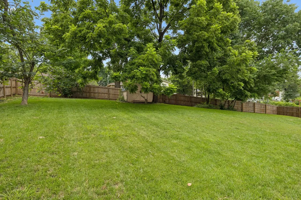 244 Blackman Road Nashville TN 37211