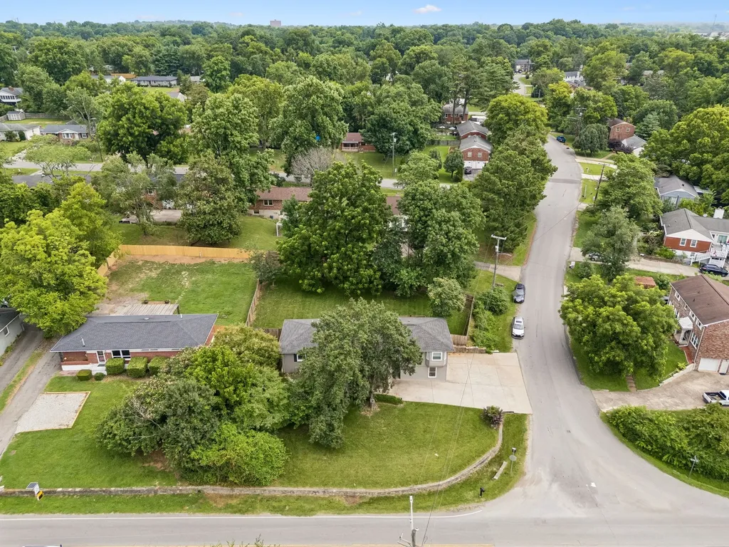 244 Blackman Road Nashville TN 37211