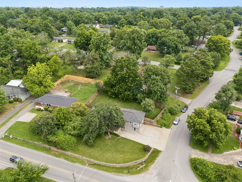 244 Blackman Road Nashville TN 37211