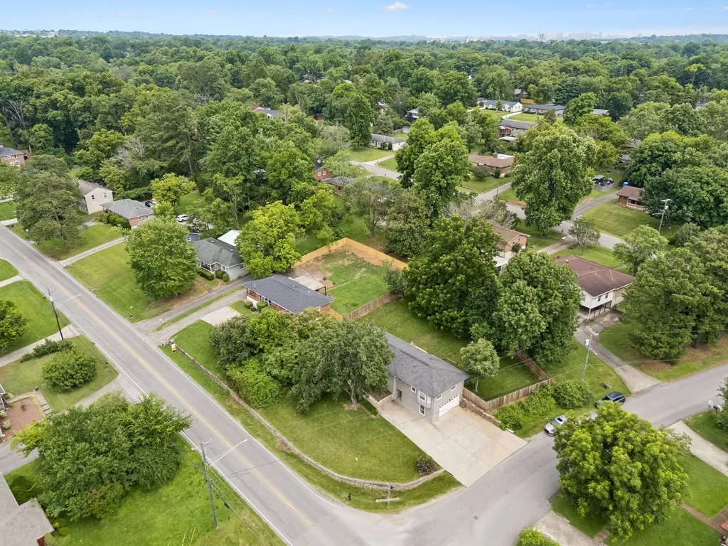 244 Blackman Road Nashville TN 37211