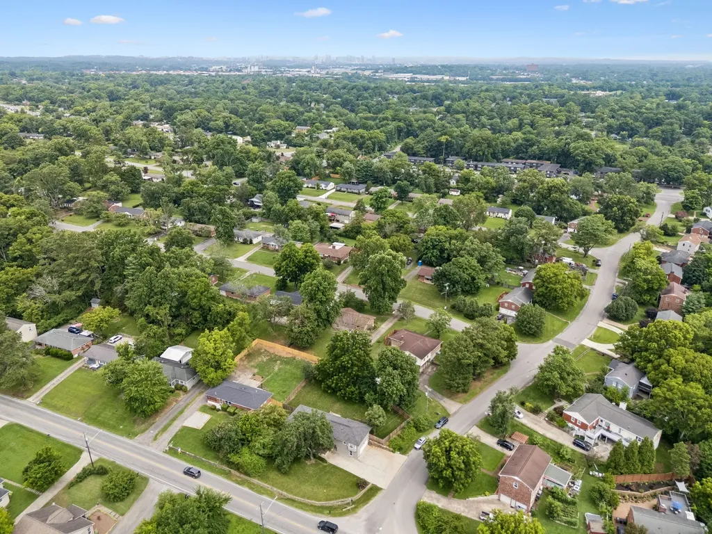 244 Blackman Road Nashville TN 37211