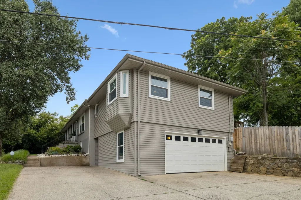 244 Blackman Road Nashville TN 37211