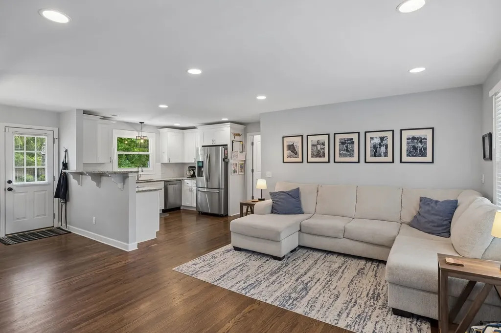 244 Blackman Road Nashville TN 37211