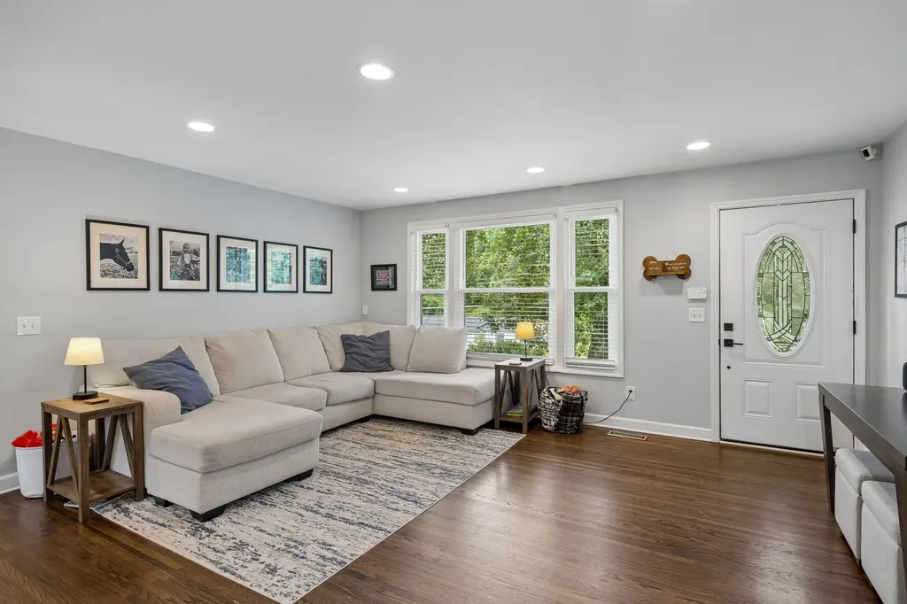 244 Blackman Road Nashville TN 37211