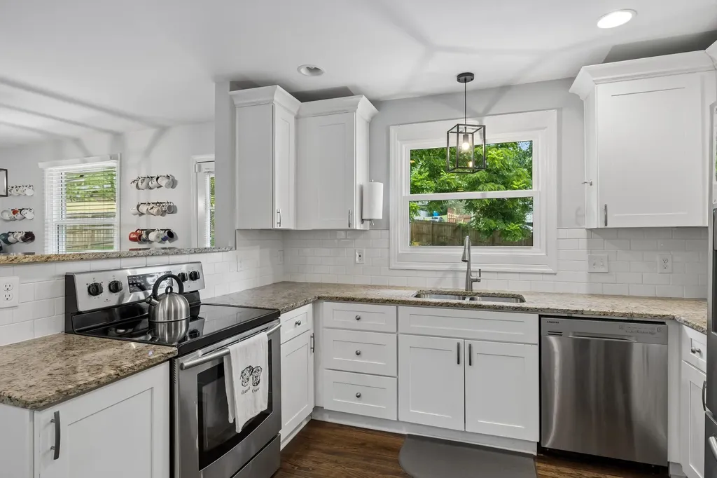 244 Blackman Road Nashville TN 37211