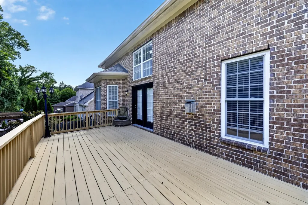 2006 Lincoln Road Spring Hill TN 37174