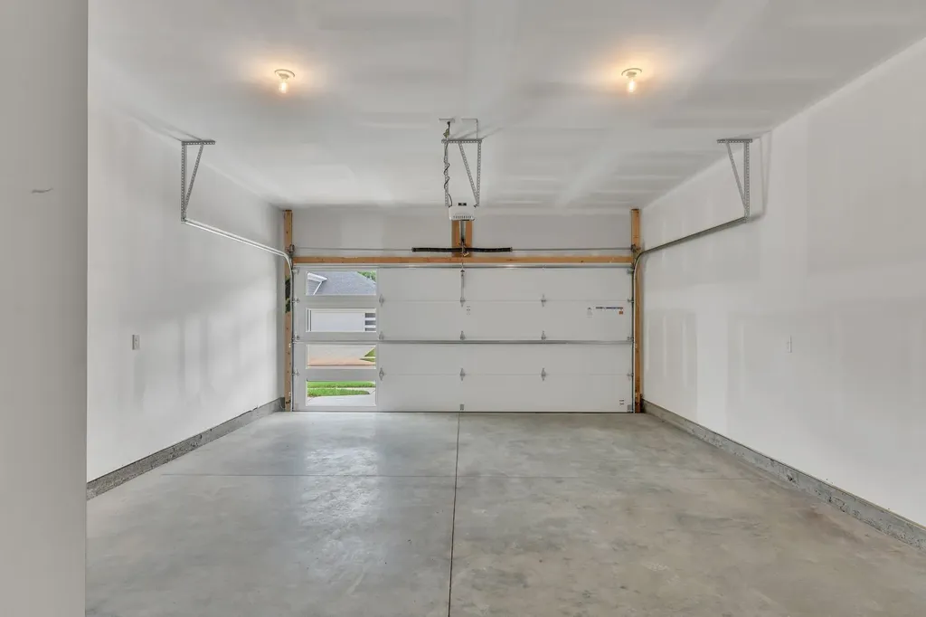 1272 Linn Cove Court Gallatin TN 37066