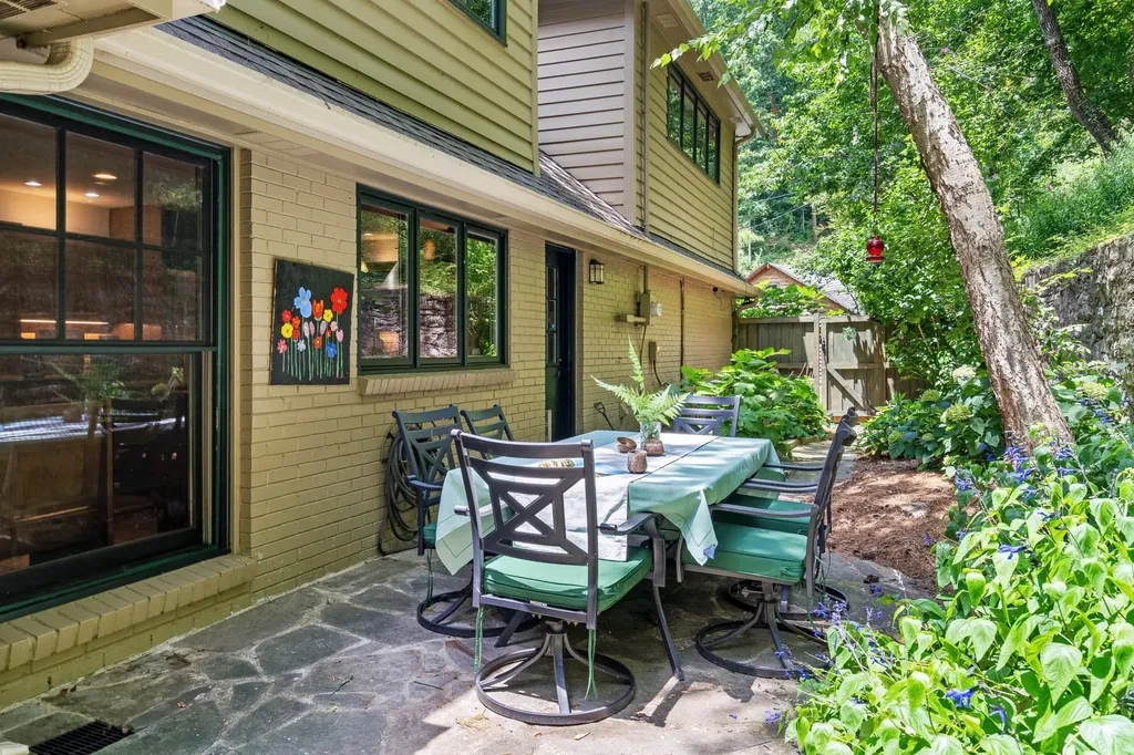 433 Grayson Drive Nashville TN 37205