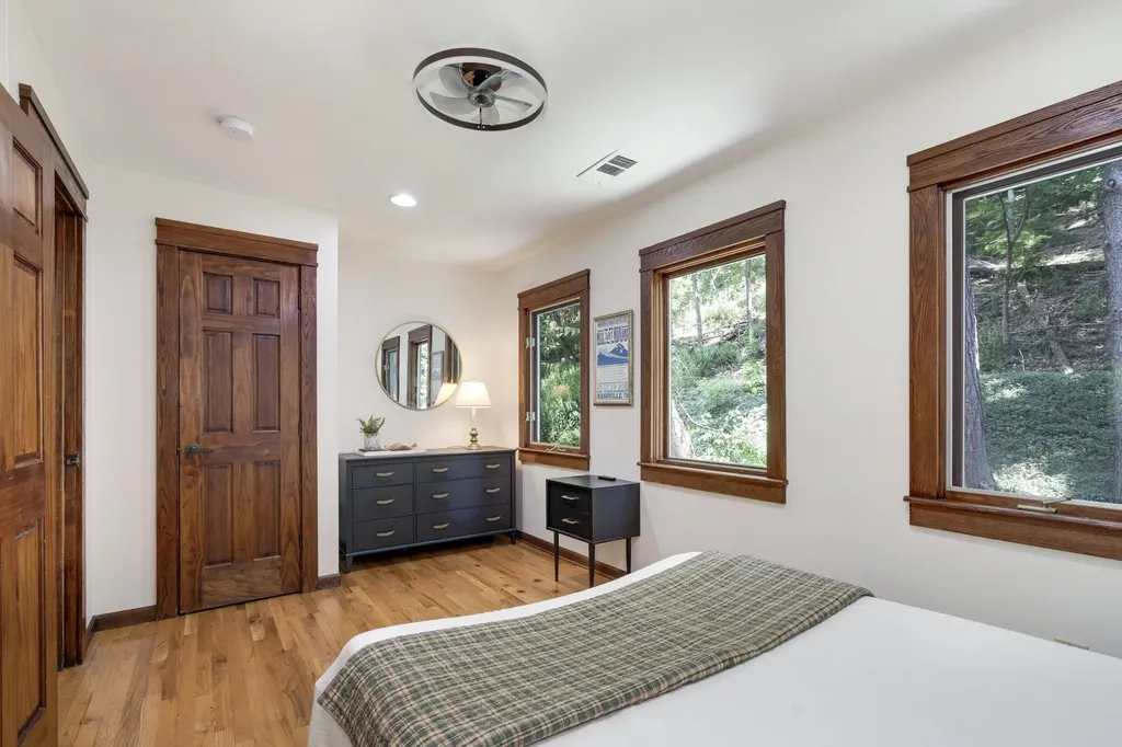 433 Grayson Drive Nashville TN 37205