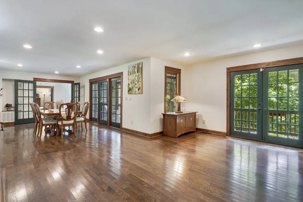 433 Grayson Drive Nashville TN 37205