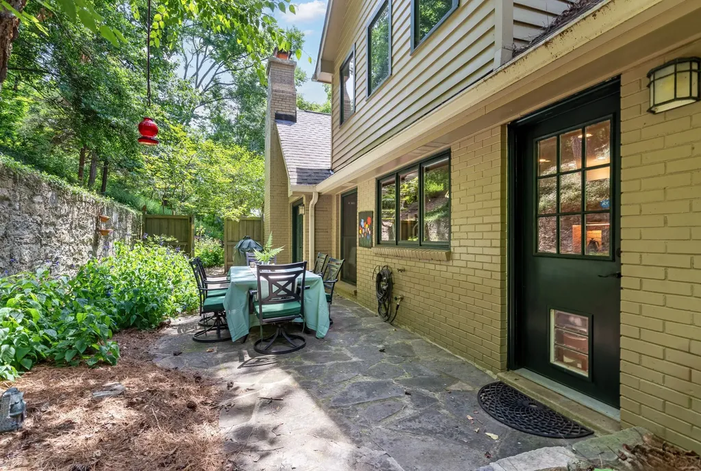 433 Grayson Drive Nashville TN 37205