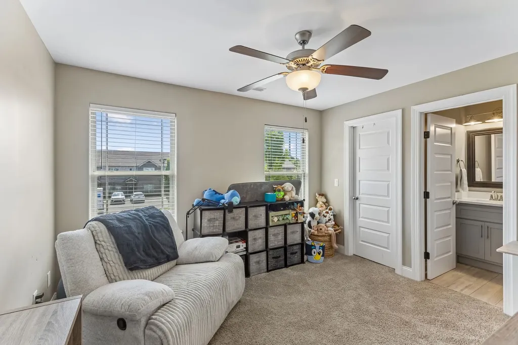 555 Gresham Lane Murfreesboro TN 37129