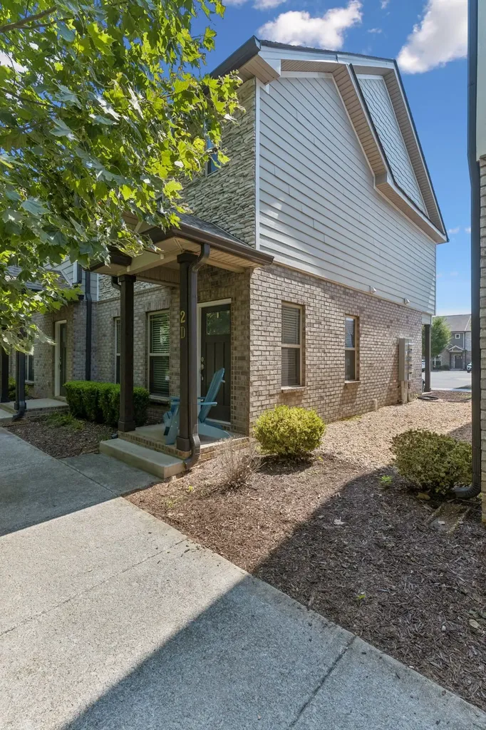 555 Gresham Lane Murfreesboro TN 37129