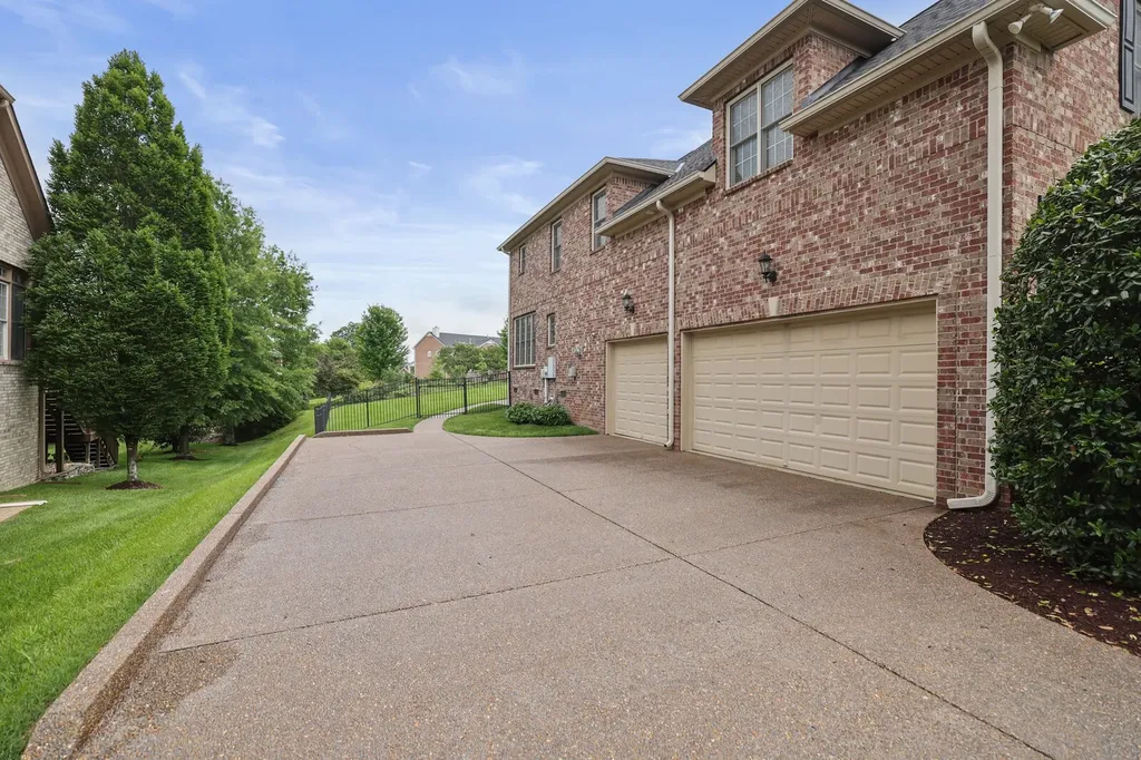 9968 Lodestone Drive Brentwood TN 37027