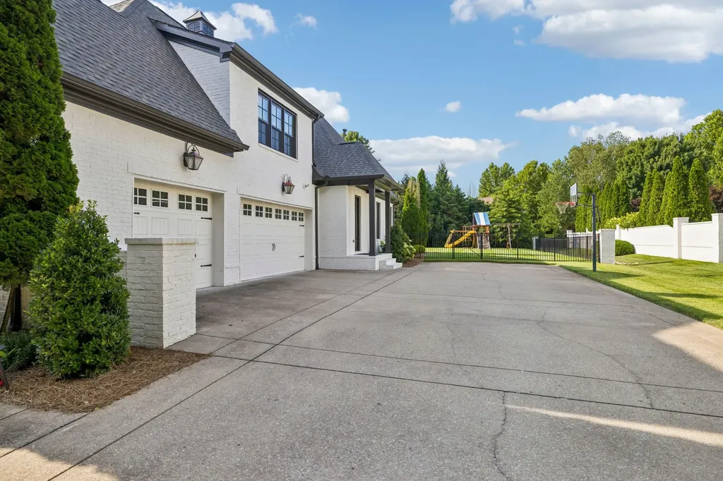 112 Patricia Lee Court Franklin TN 37069