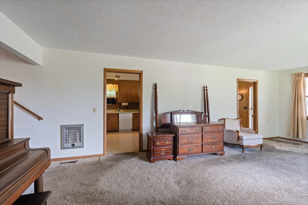 7436 Johnny Crow Road Lyles TN 37098