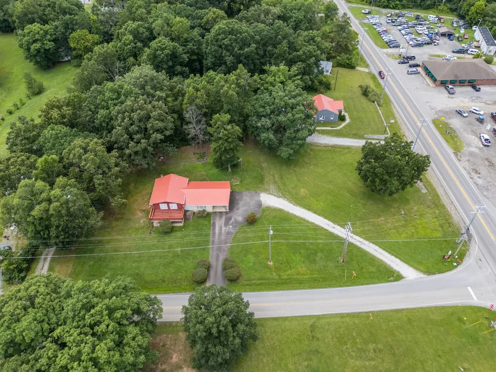 7436 Johnny Crow Road Lyles TN 37098
