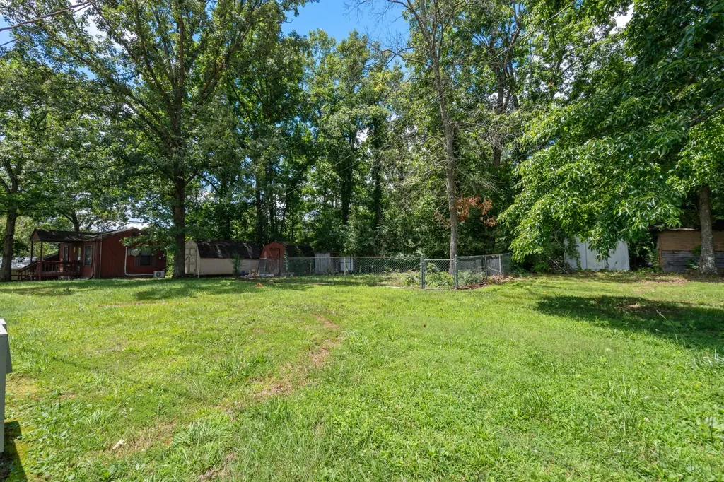 7436 Johnny Crow Road Lyles TN 37098