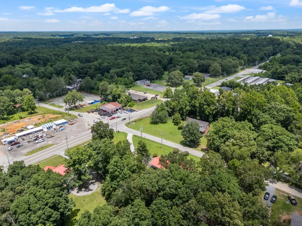 7436 Johnny Crow Road Lyles TN 37098