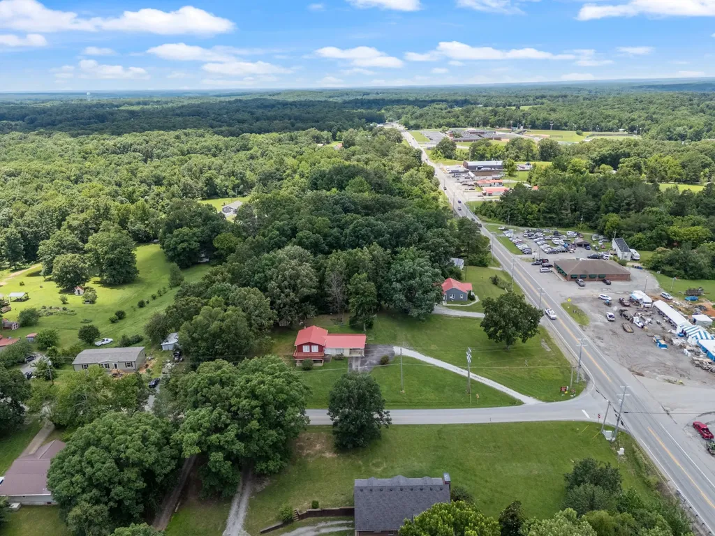 7436 Johnny Crow Road Lyles TN 37098
