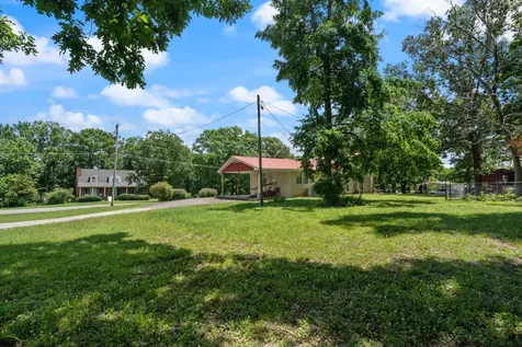 7436 Johnny Crow Road Lyles TN 37098