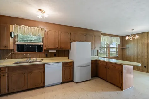 7436 Johnny Crow Road Lyles TN 37098