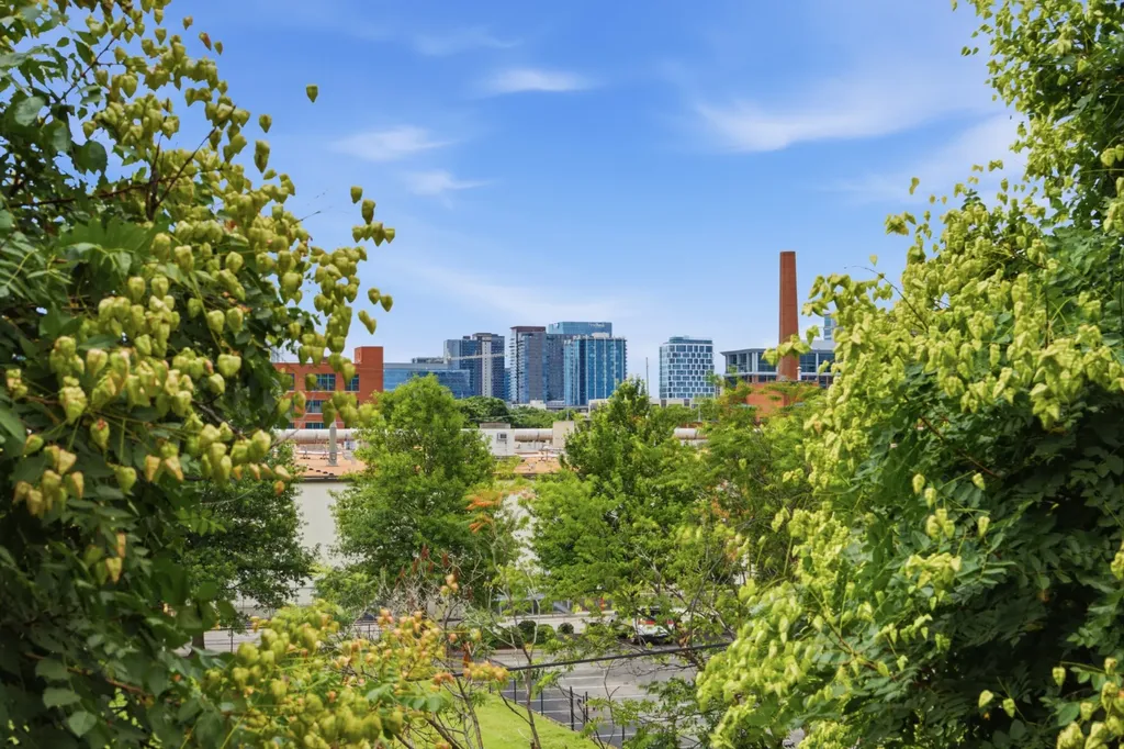 904 Ireland Street Nashville TN 37208