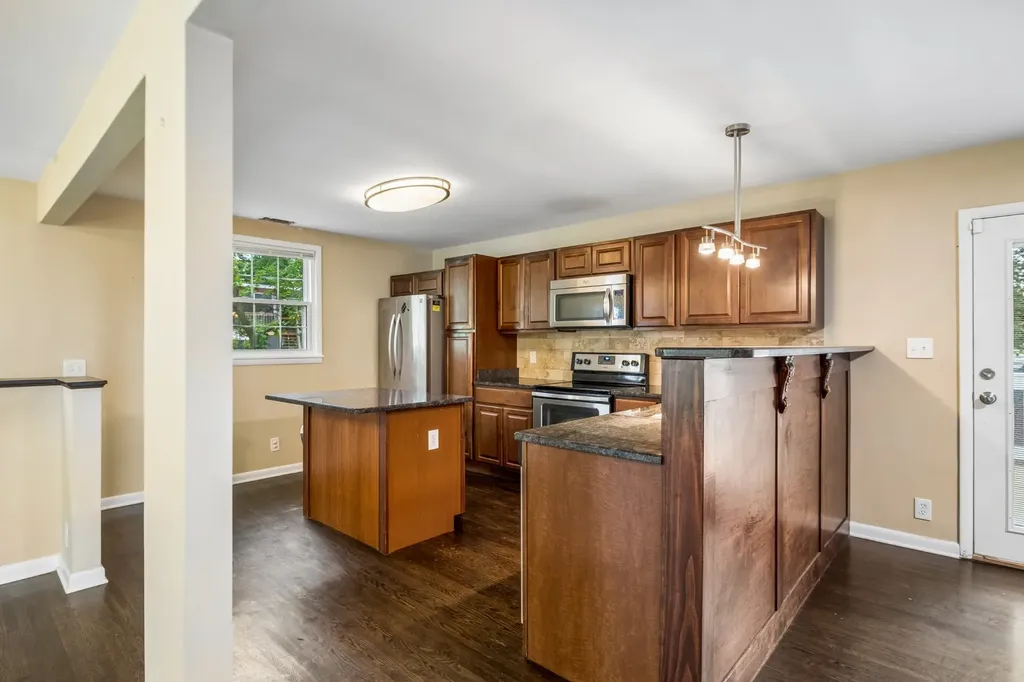 225 Bonnafield Drive Hermitage TN 37076