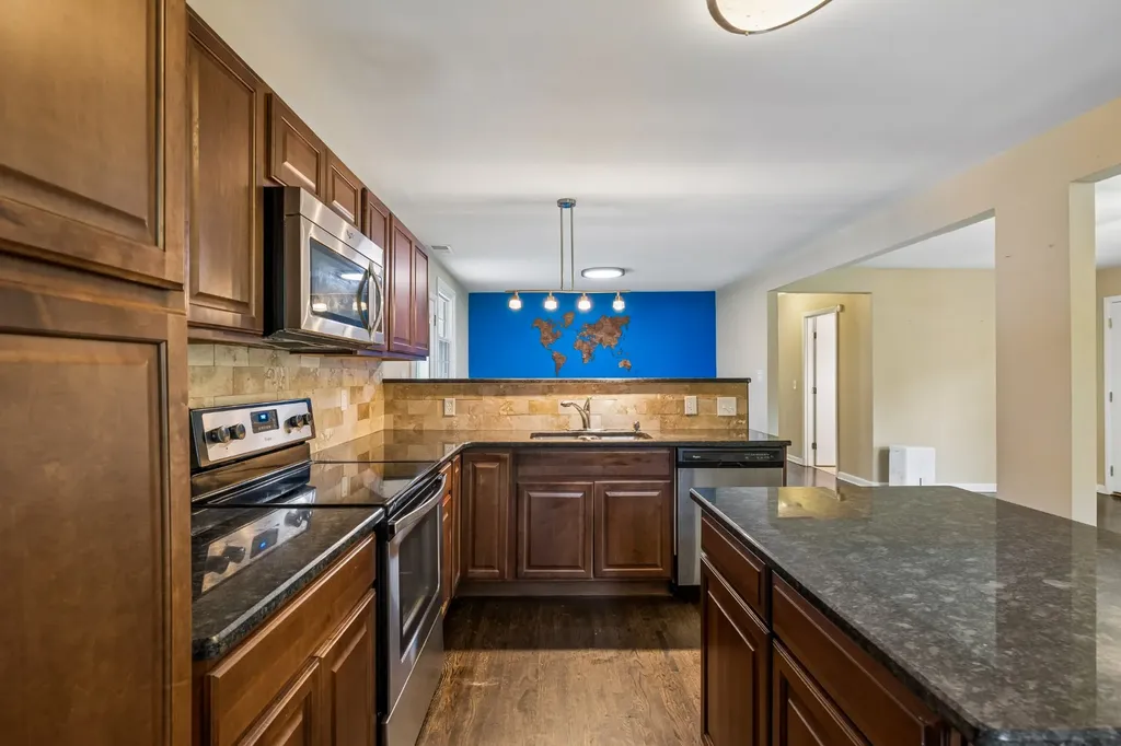 225 Bonnafield Drive Hermitage TN 37076