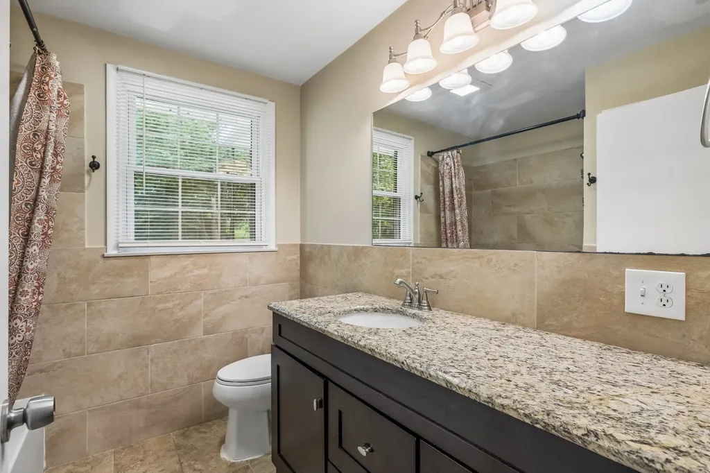 225 Bonnafield Drive Hermitage TN 37076