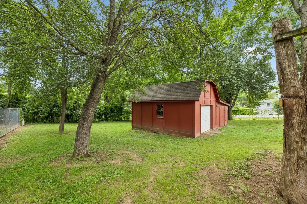 225 Bonnafield Drive Hermitage TN 37076