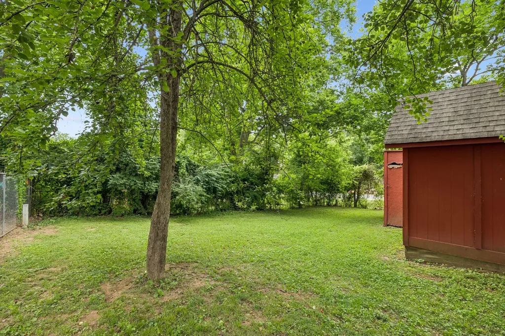 225 Bonnafield Drive Hermitage TN 37076