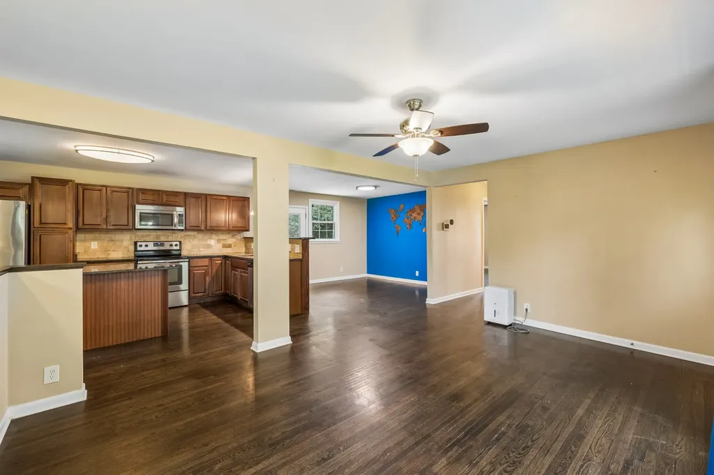 225 Bonnafield Drive Hermitage TN 37076