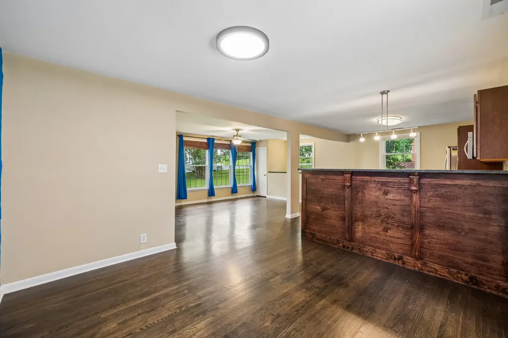 225 Bonnafield Drive Hermitage TN 37076