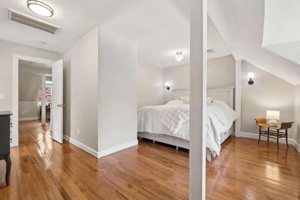 1027 Chicamauga Avenue Nashville TN 37206