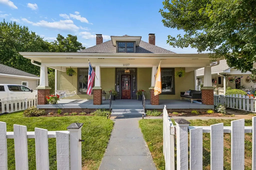 1027 Chicamauga Avenue Nashville TN 37206