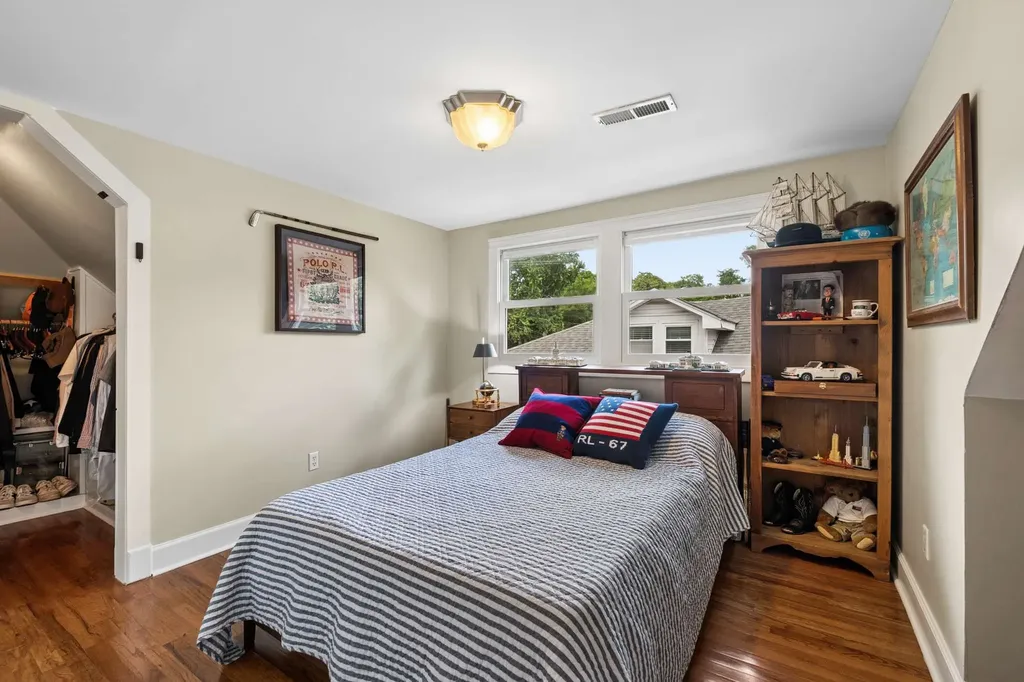1027 Chicamauga Avenue Nashville TN 37206