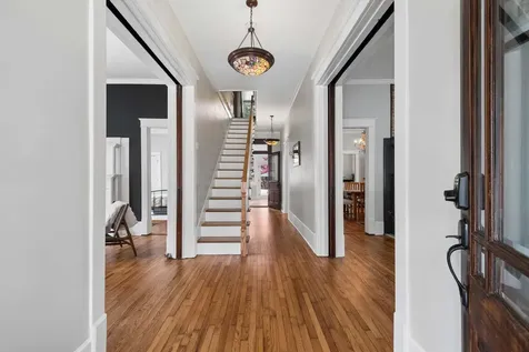 1027 Chicamauga Avenue Nashville TN 37206