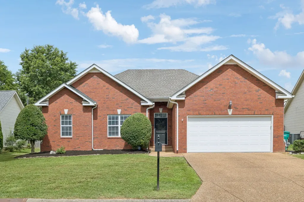 2010 Patrick Way Spring Hill TN 37174