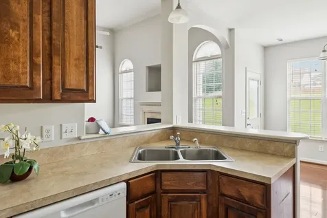 2010 Patrick Way Spring Hill TN 37174