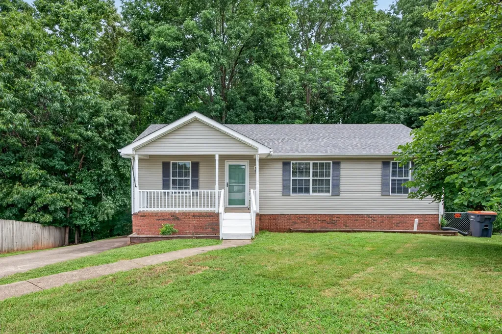 979 Bobcat Drive Clarksville TN 37042