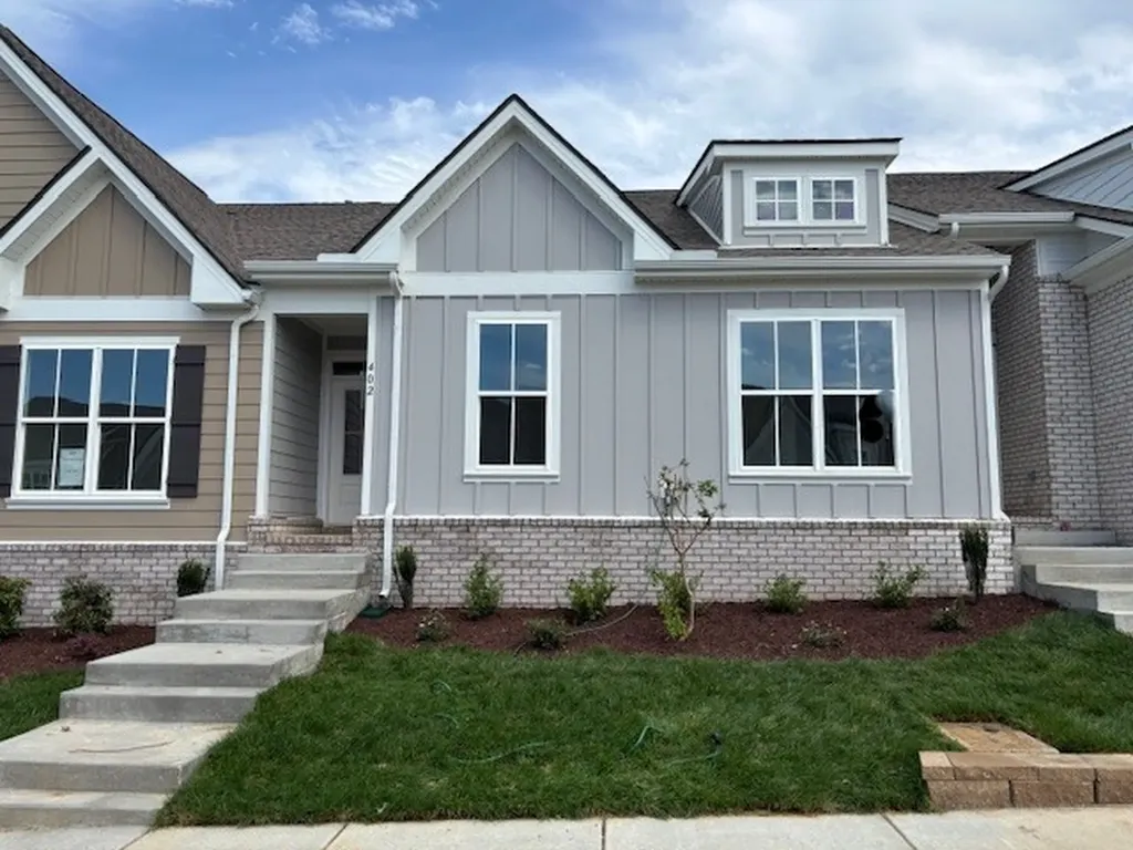 402 W Stonehaus Crossing Antioch TN 37013