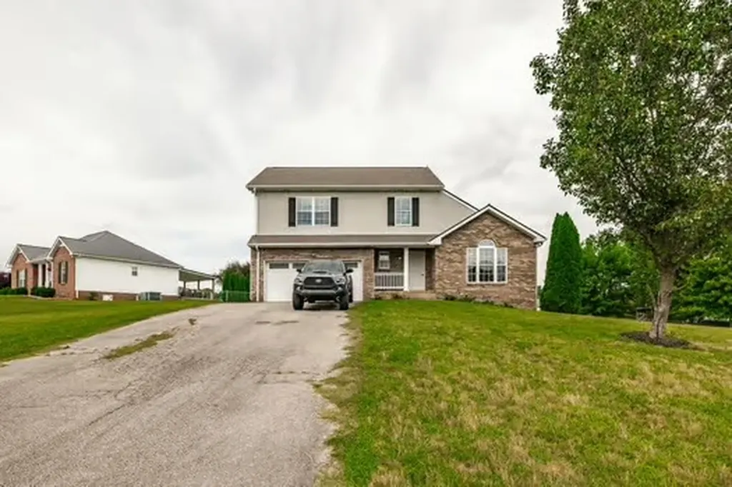 2029 Copper Kettle Circle Pleasant View TN 37146