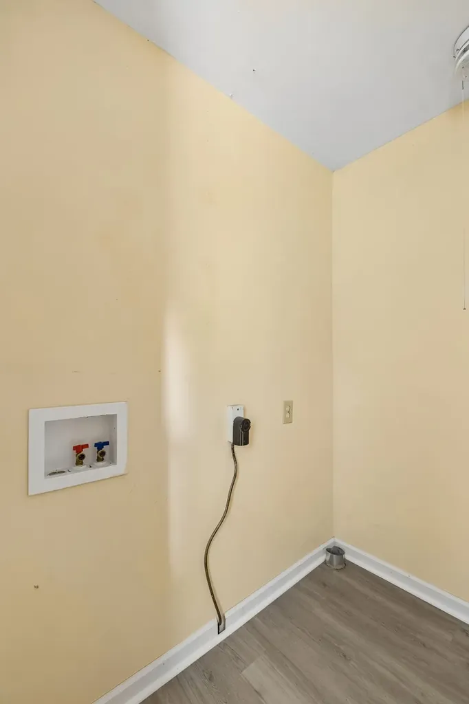 464 E Thompkins Lane Clarksville TN 37043