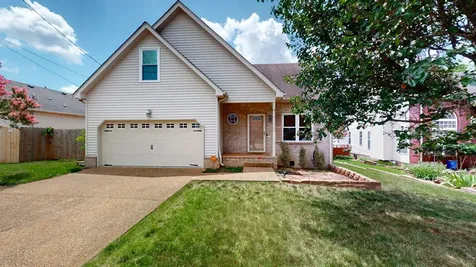 5328 Sunnyvale Drive Antioch TN 37013