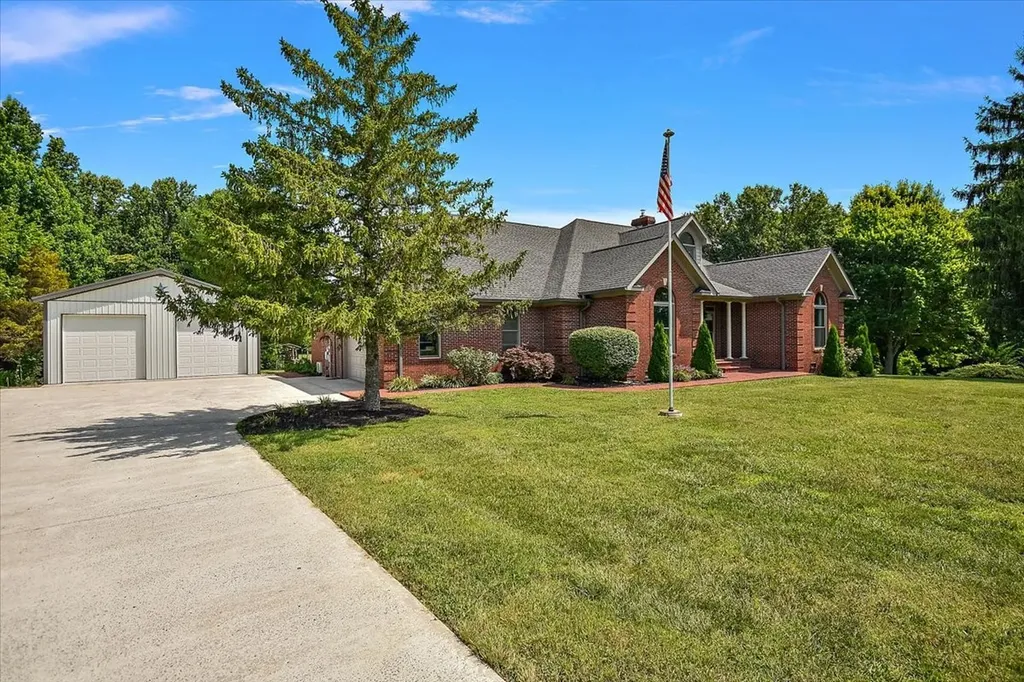 2309 Allen Ferry Road Smithville TN 37166